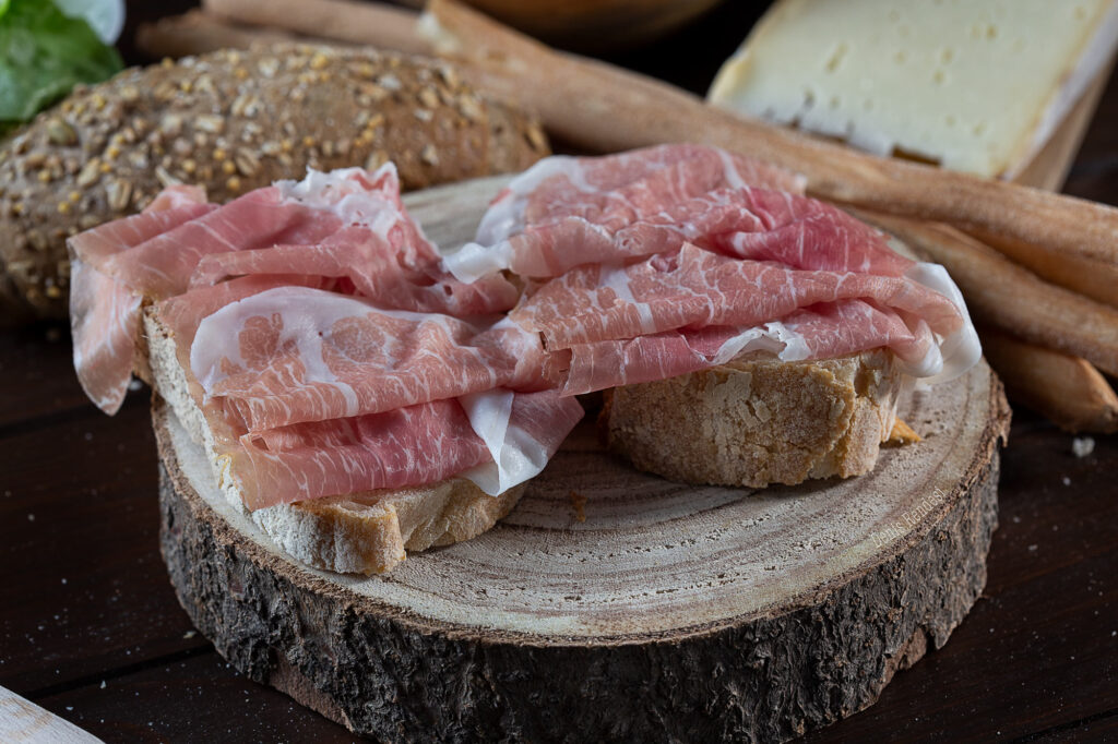 Prosciutto crudo di Cuneo